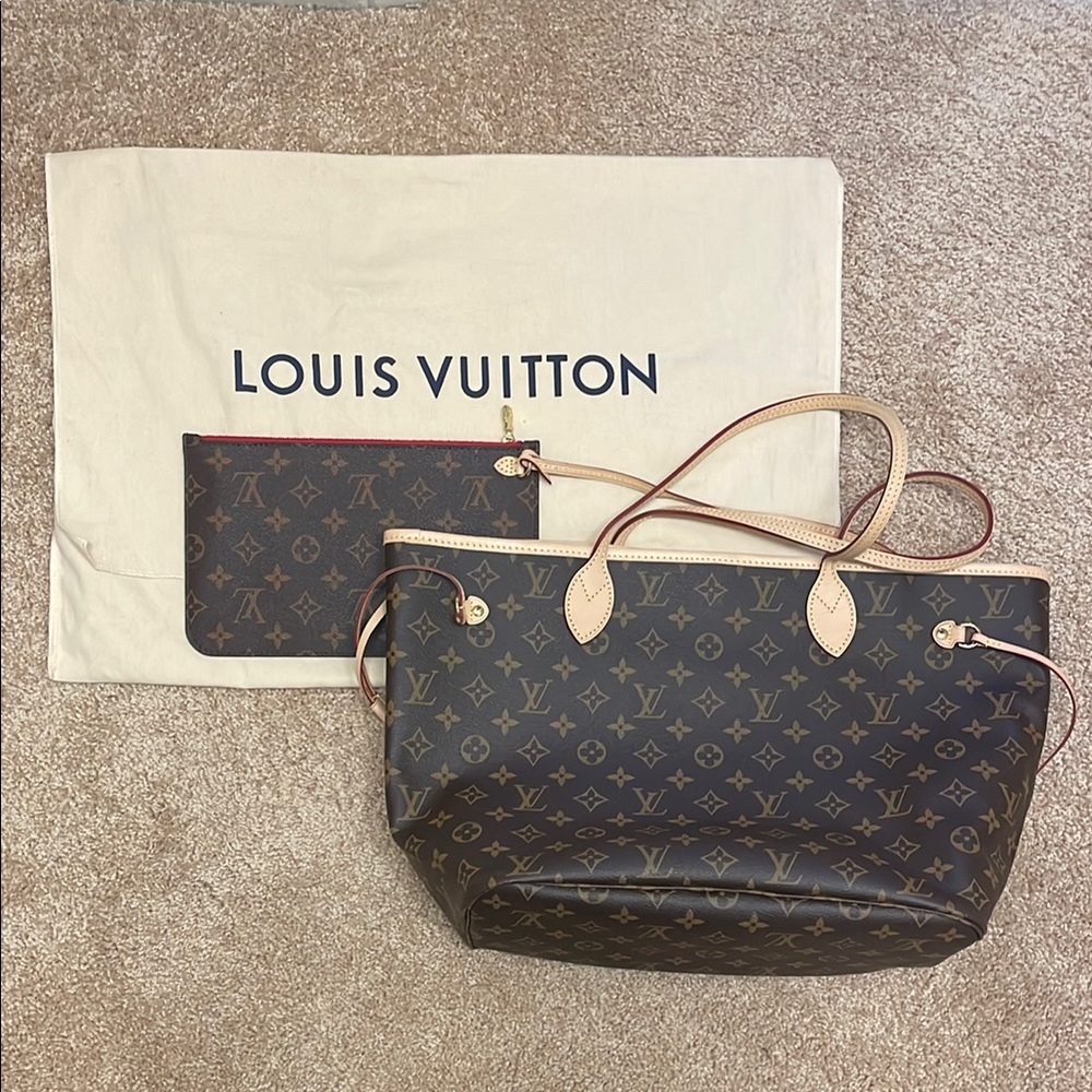 SOLD - Authentic Louis Vuitton Brown Monogram MM Tote Bag